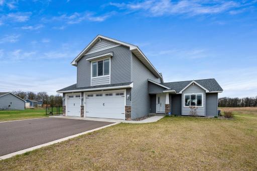 15304 290th Avenue NW, Zimmerman, MN 55398