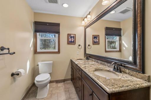 1812 7th Street Southwest - Spacecrafting - 0040.jpg