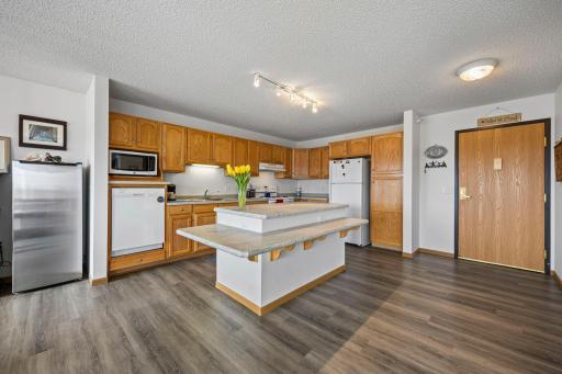 2155 6th Lane SE, 202, Cambridge, MN 55008
