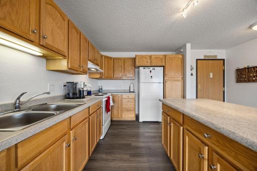 2155 6th Lane SE, 202, Cambridge, MN 55008