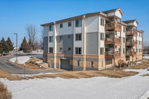 2155 6th Lane SE, 202, Cambridge, MN 55008