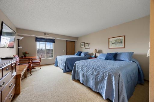 2155 6th Lane SE, 202, Cambridge, MN 55008