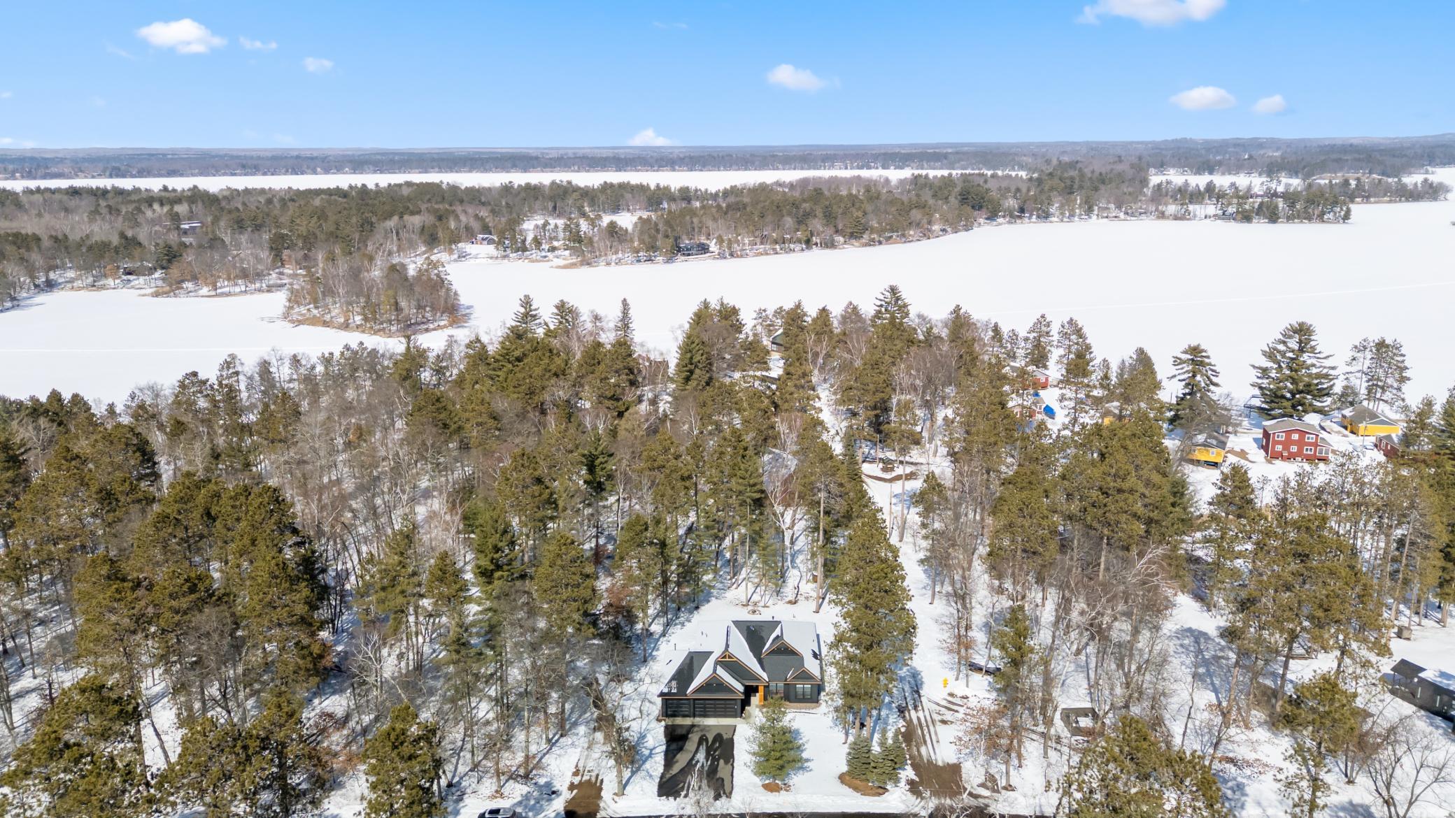 With association access and your own private dock, experience the Whitefish Chain’s Rush-Hen Lake effortlessly. It's the best of lake life without the maintenance.