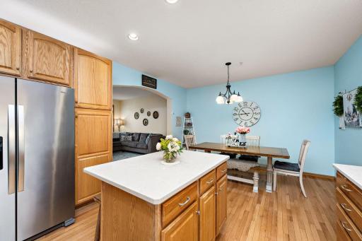 9651 Belmont Lane, Eden Prairie, MN 55347