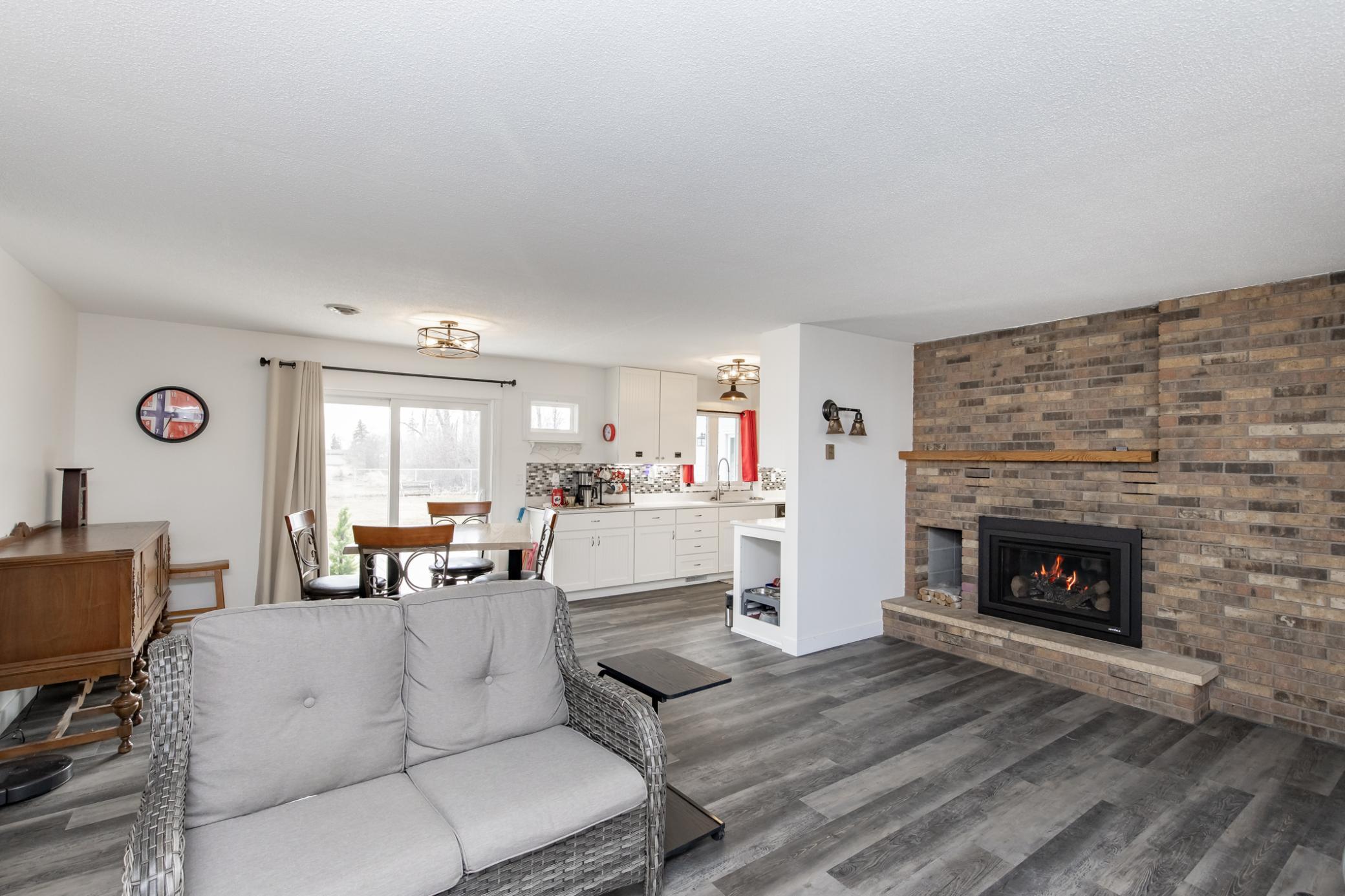 Living Room - Kitchen