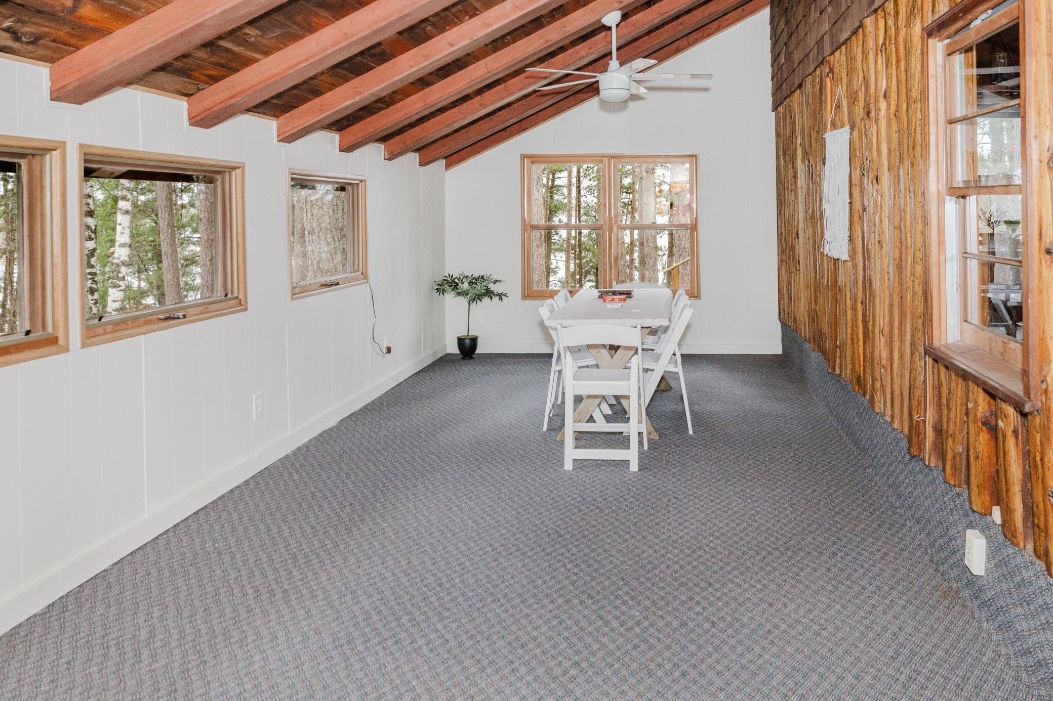 Indoor-1.jpg