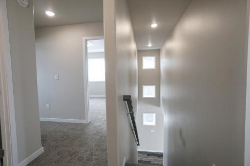 8068 Goldfinch Drive, Horace, ND 58047
