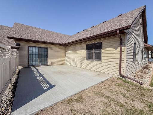 2953 9th Avenue SE, Willmar, MN 56201