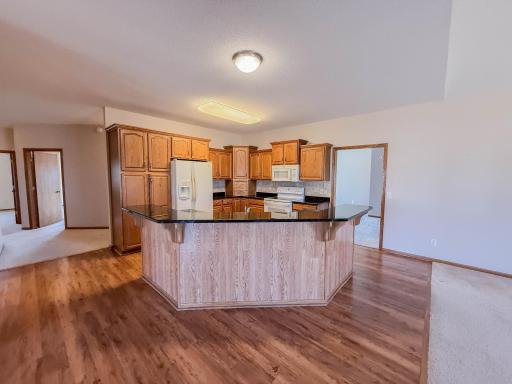 2953 9th Avenue SE, Willmar, MN 56201