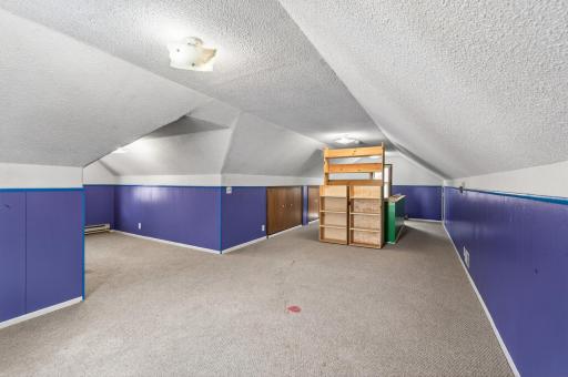 930 Hawthorne Avenue E, Saint Paul, MN 55106