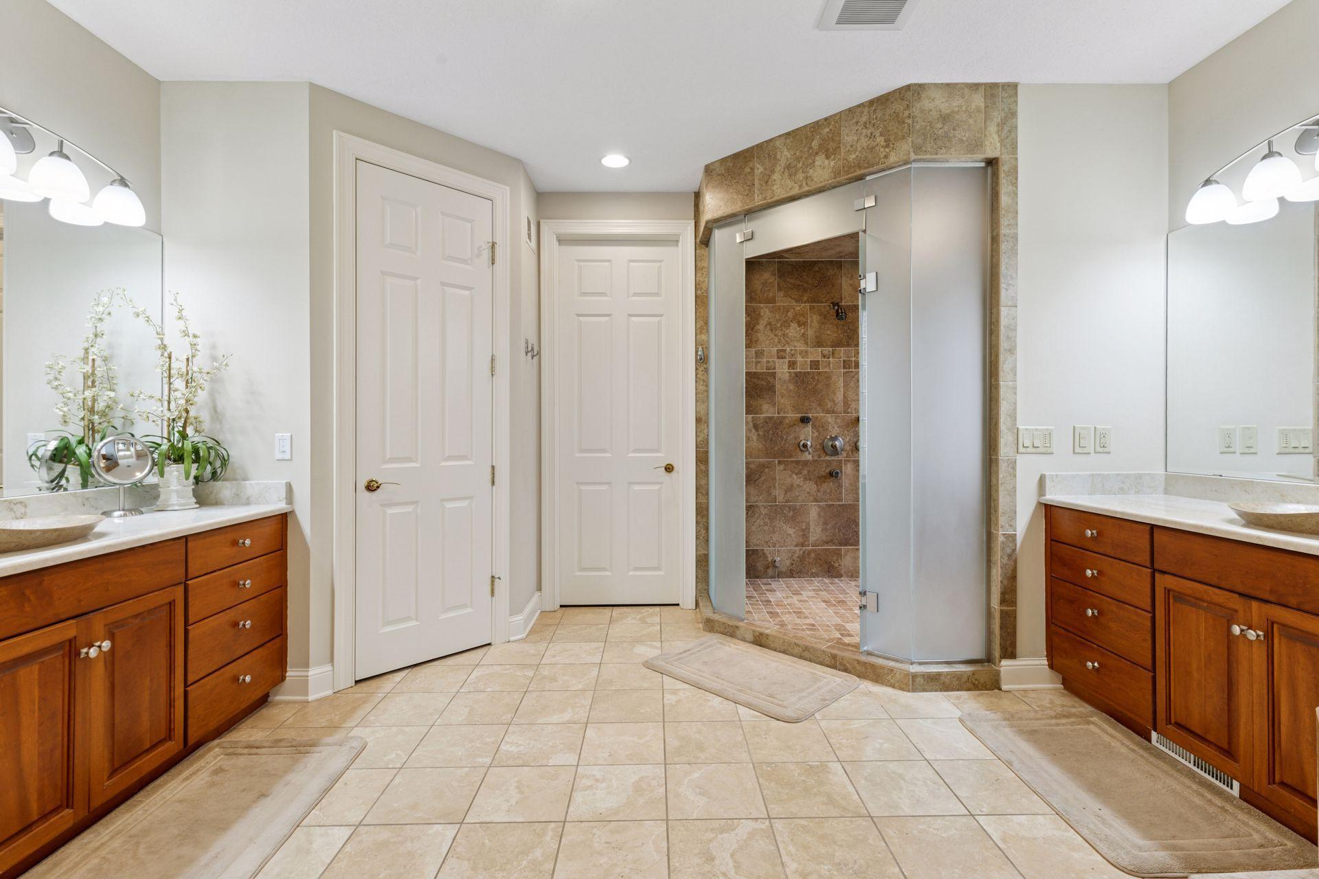 13521 114th Avenue North - Spacecrafting - 0021.jpg