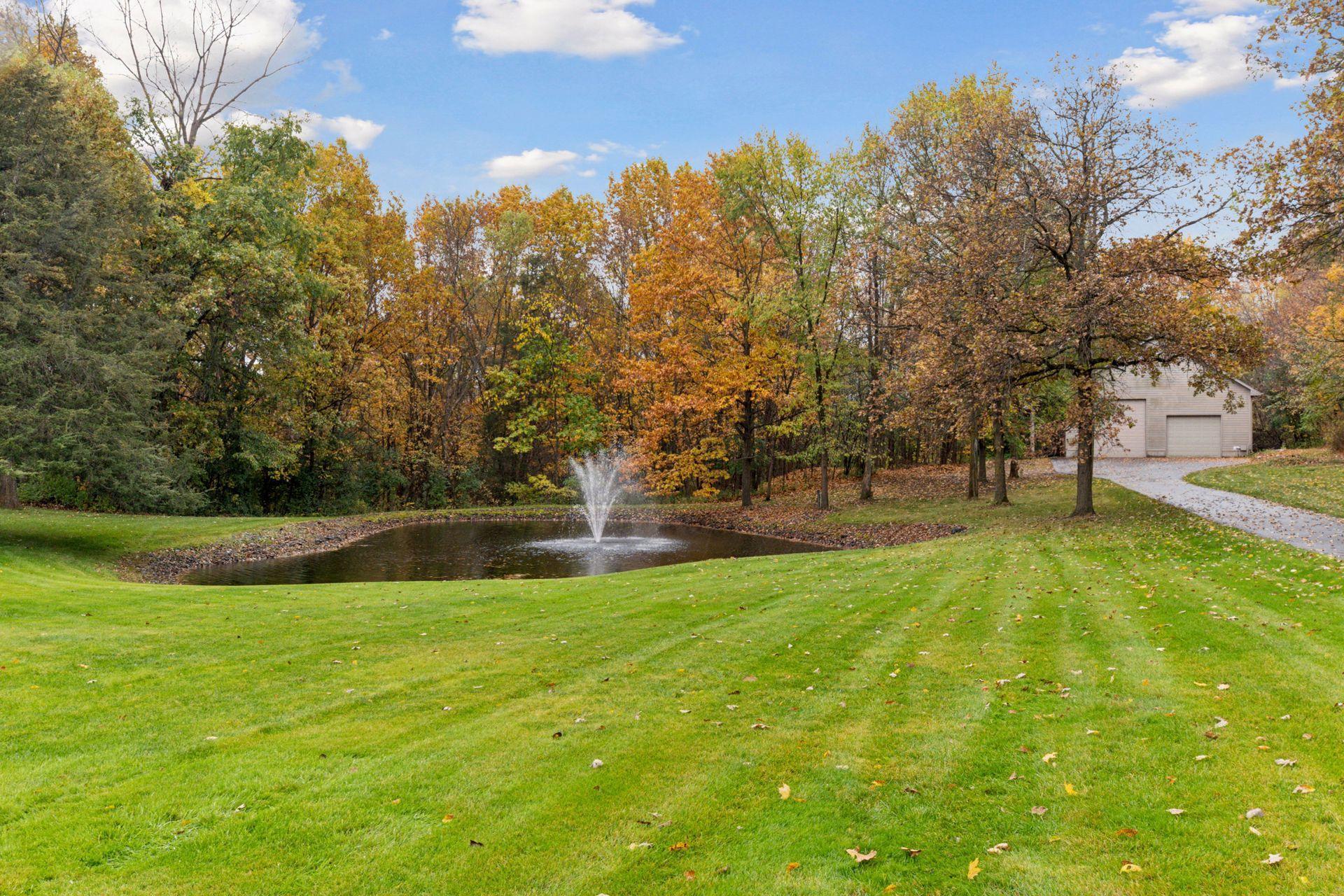 13521 114th Avenue North - Spacecrafting - 0036.jpg