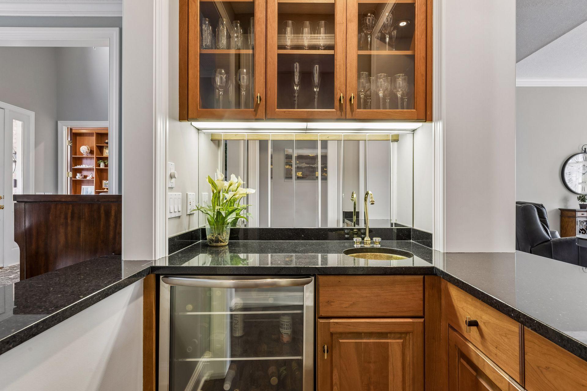 13521 114th Avenue North - Spacecrafting - 0009.jpg