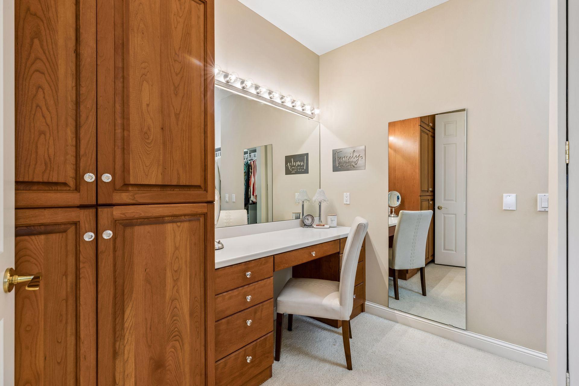 13521 114th Avenue North - Spacecrafting - 0032.jpg