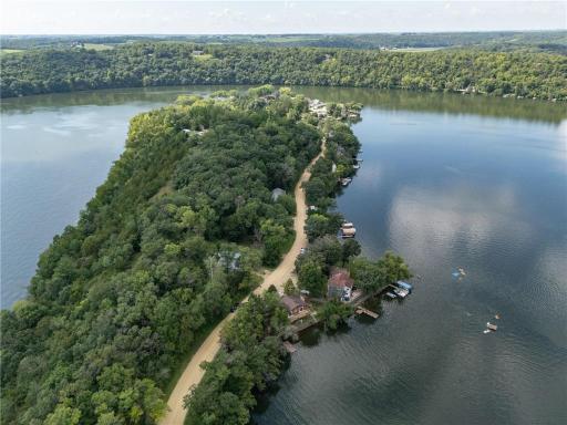 40402 Ryans Bay Road, Zumbro Falls, MN 55991