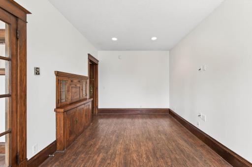 391 Laurel Avenue, 304, Saint Paul, MN 55102