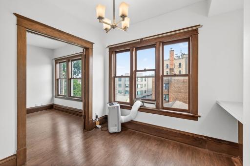 391 Laurel Avenue, 304, Saint Paul, MN 55102