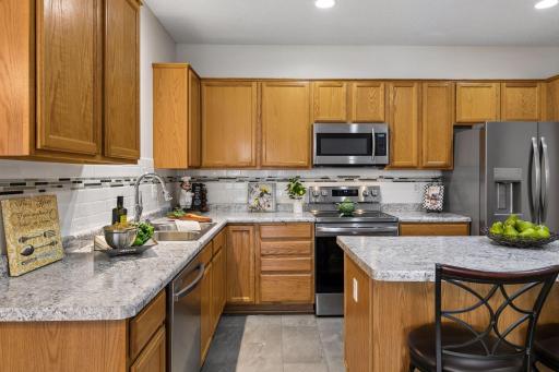 19704 Canary Path, 102, Farmington, MN 55024