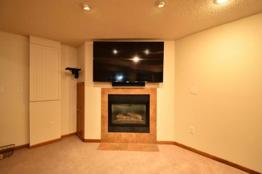 1529 East Avenue, Red Wing, MN 55066