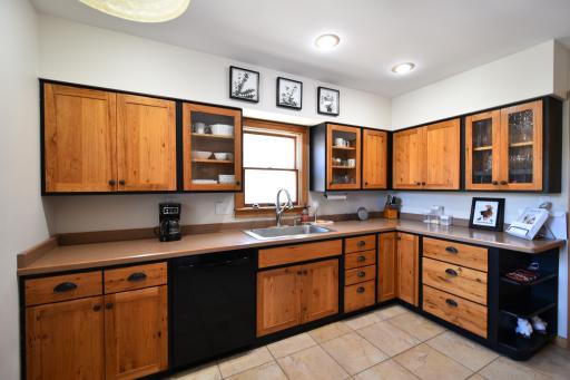 1529 East Avenue, Red Wing, MN 55066