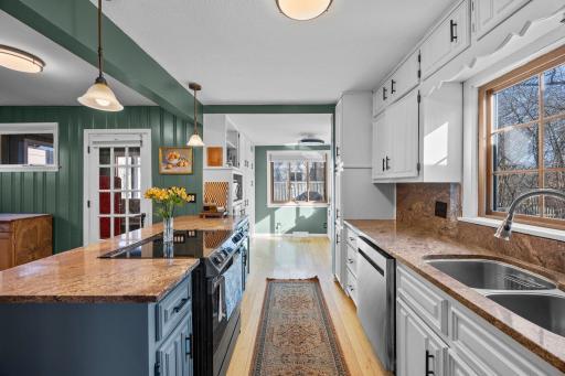 Note the new dishwasher