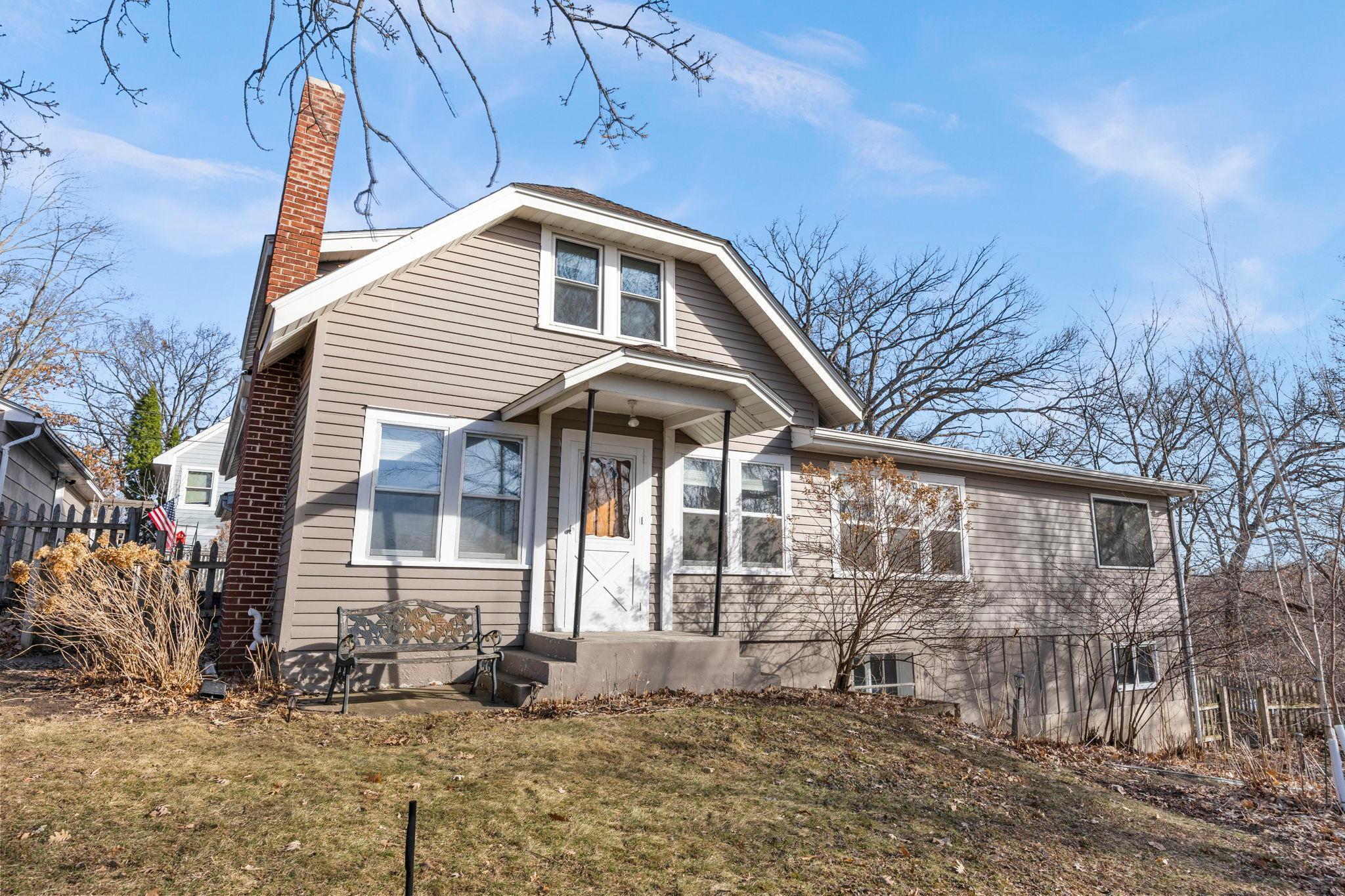 Vintage charm with updated layout