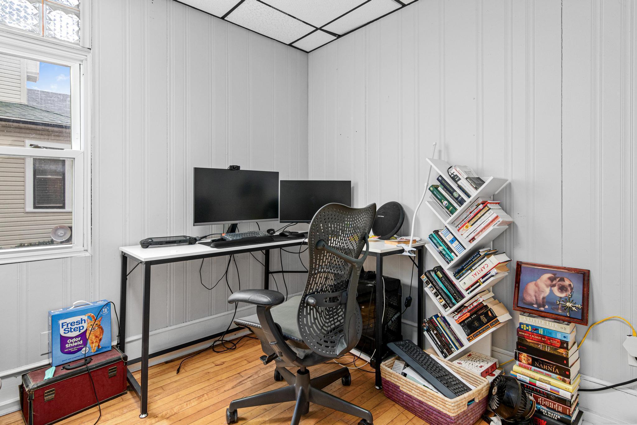 2314 NE 2nd St, Minneapolis, MN-32.jpg