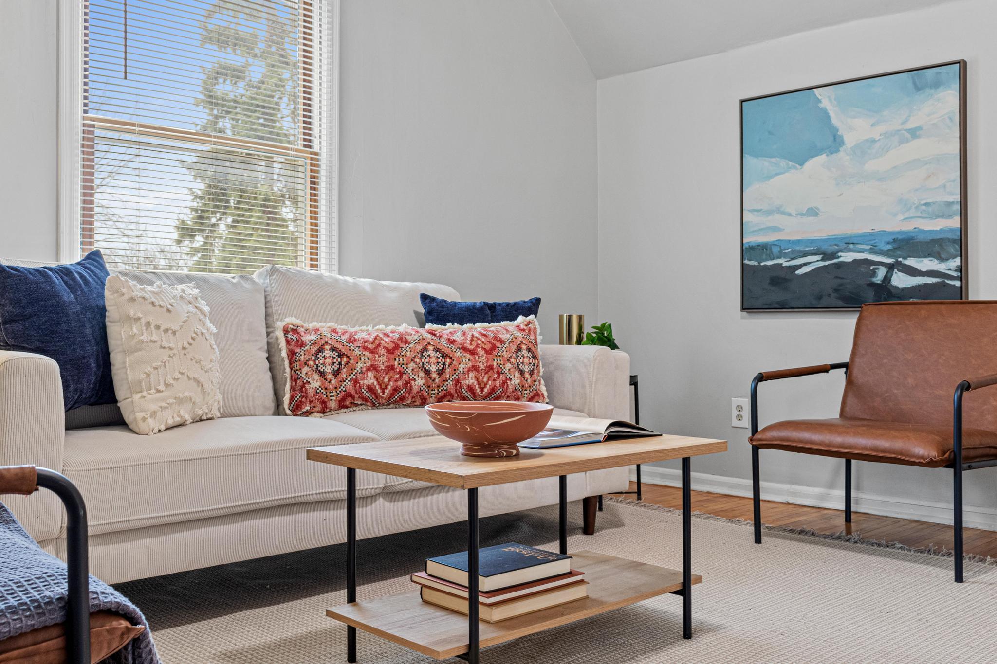 2314 NE 2nd St, Minneapolis, MN-12.jpg