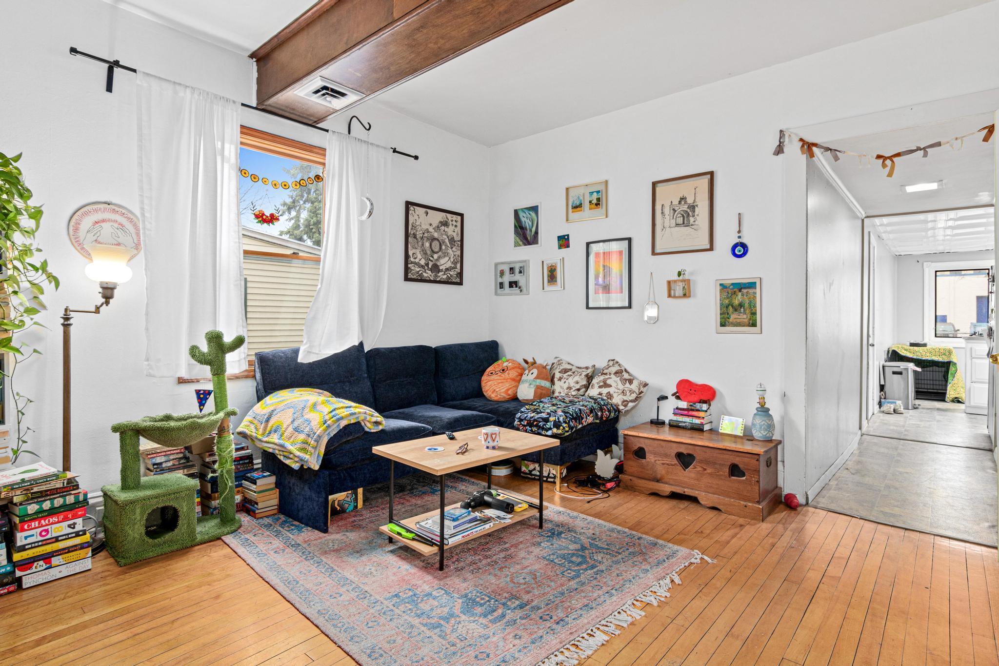 2314 NE 2nd St, Minneapolis, MN-3.jpg