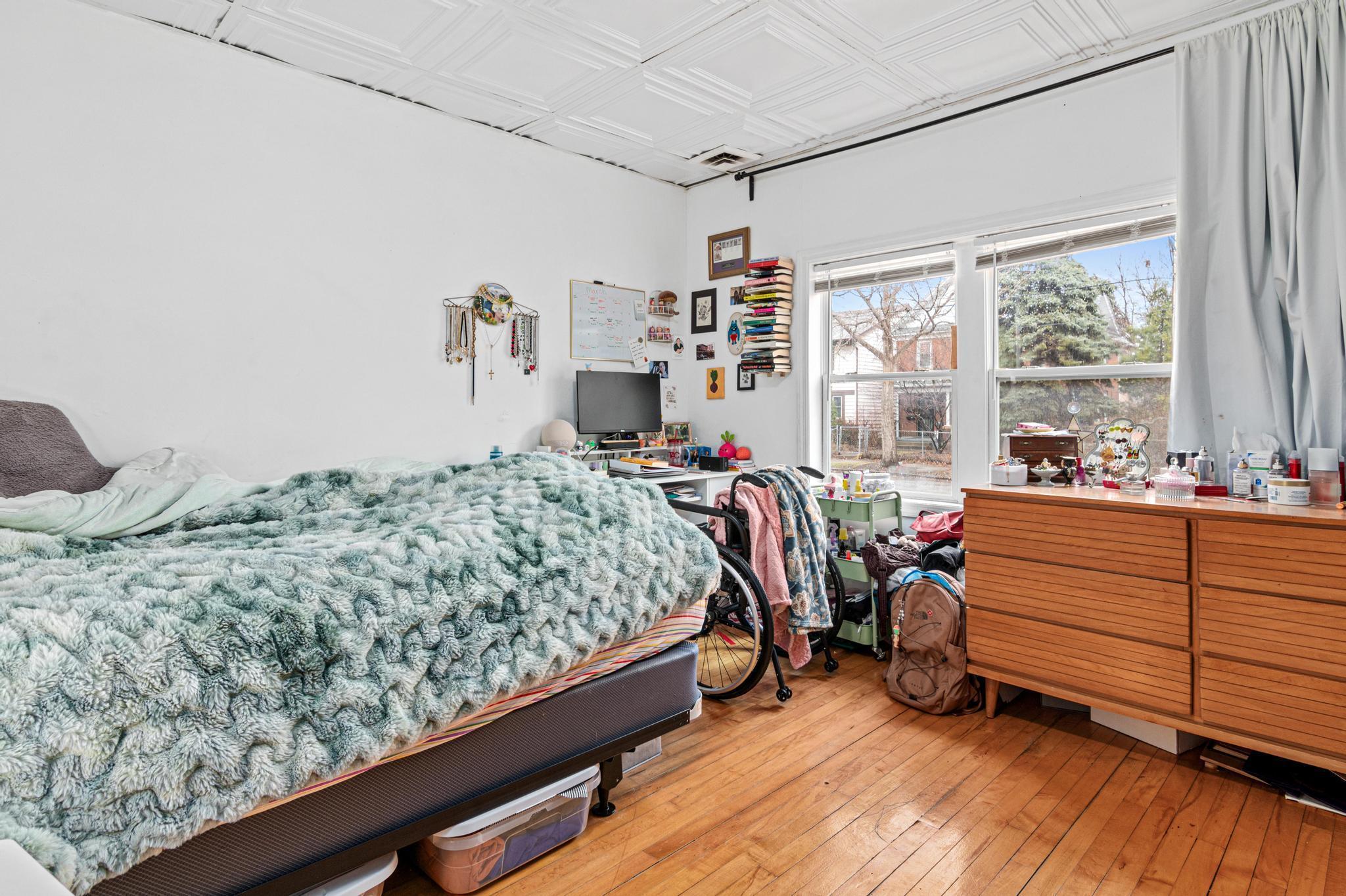 2314 NE 2nd St, Minneapolis, MN-24.jpg