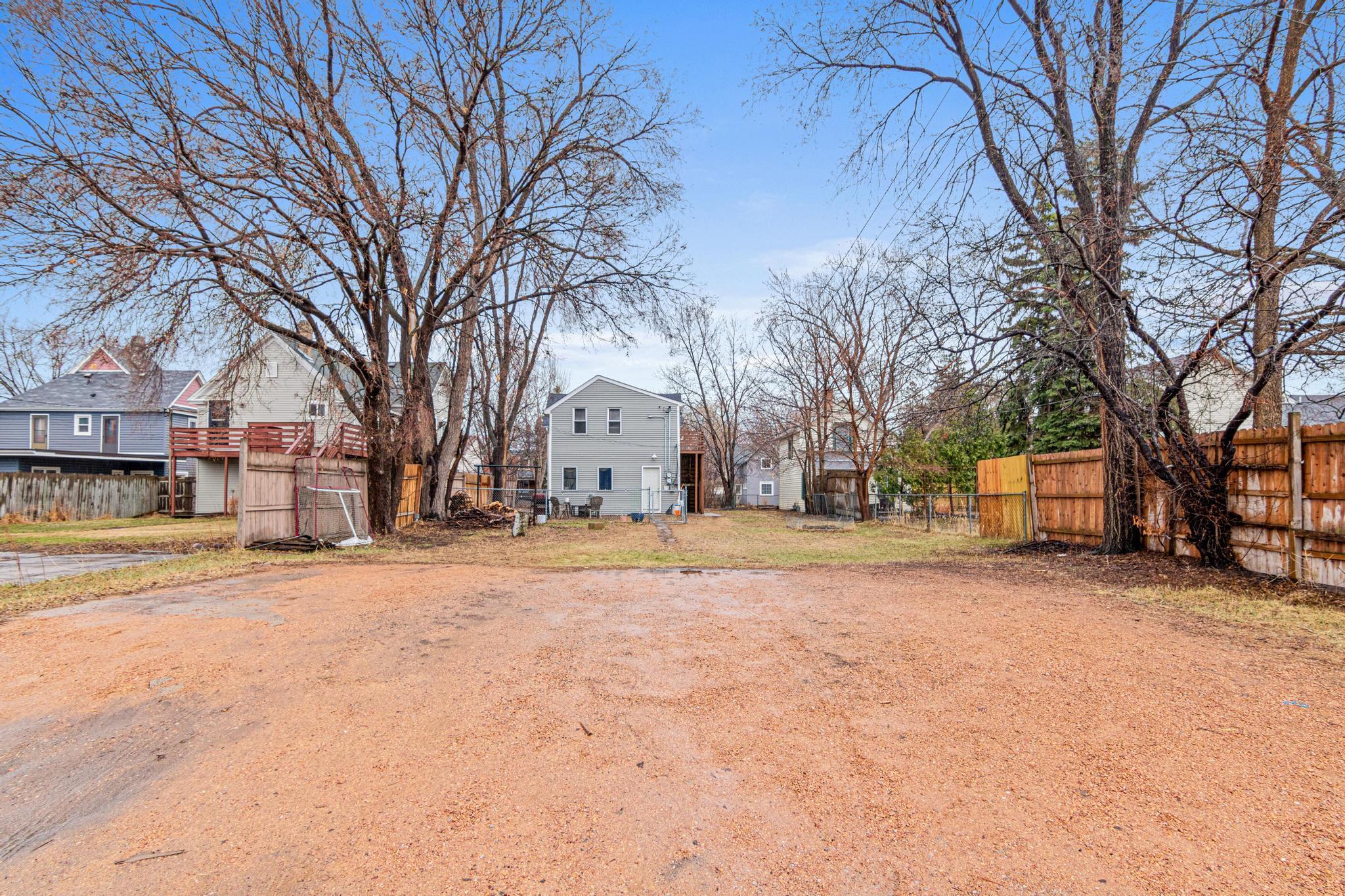 2314 NE 2nd St, Minneapolis, MN-39.jpg