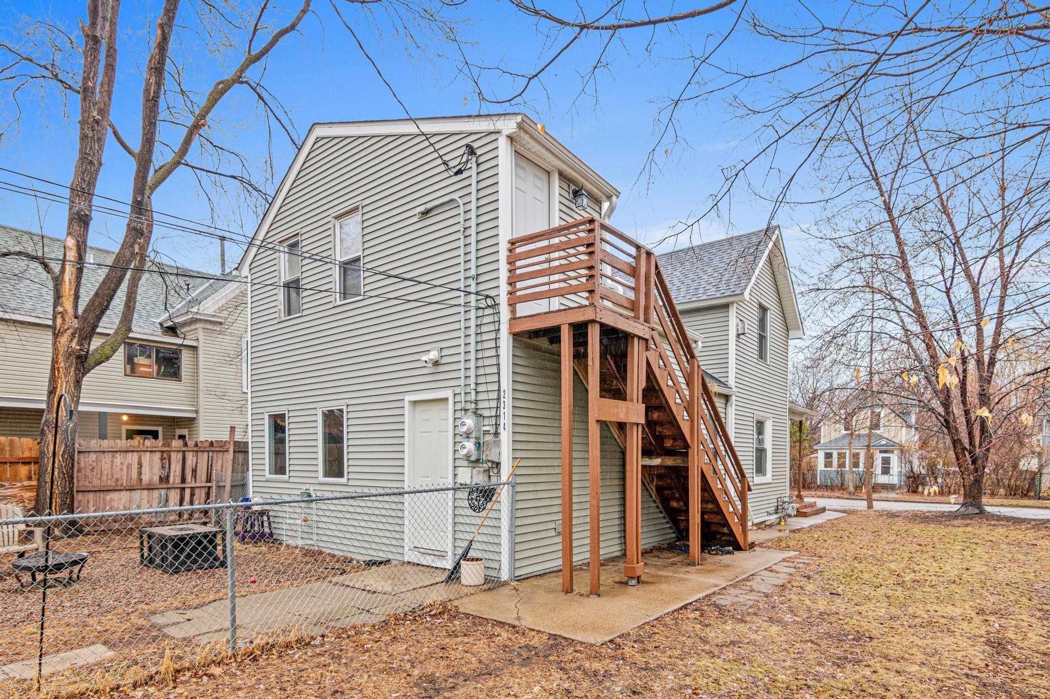 2314 NE 2nd St, Minneapolis, MN-37.jpg