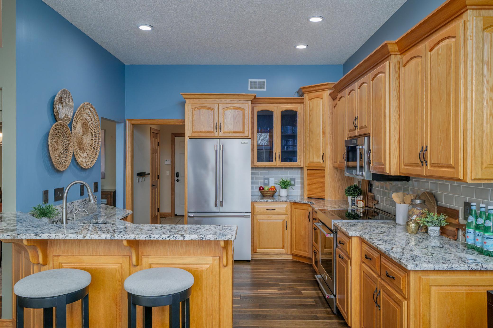 Enjoy ample storage and stainless steel appliances!