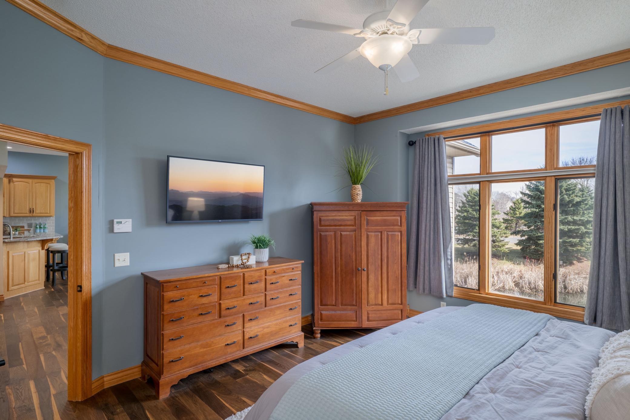 You will enjoy the ease of townhome living without sacrificing space here.