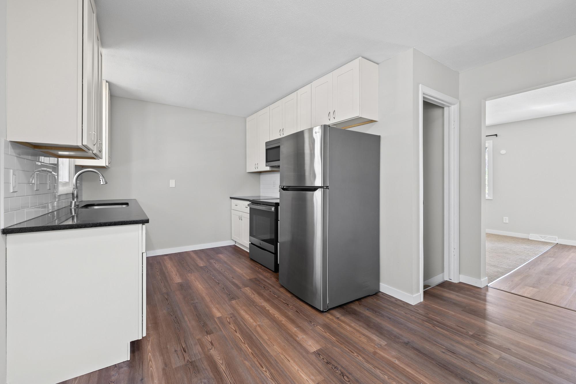 Open Concept Kitchen/Dining