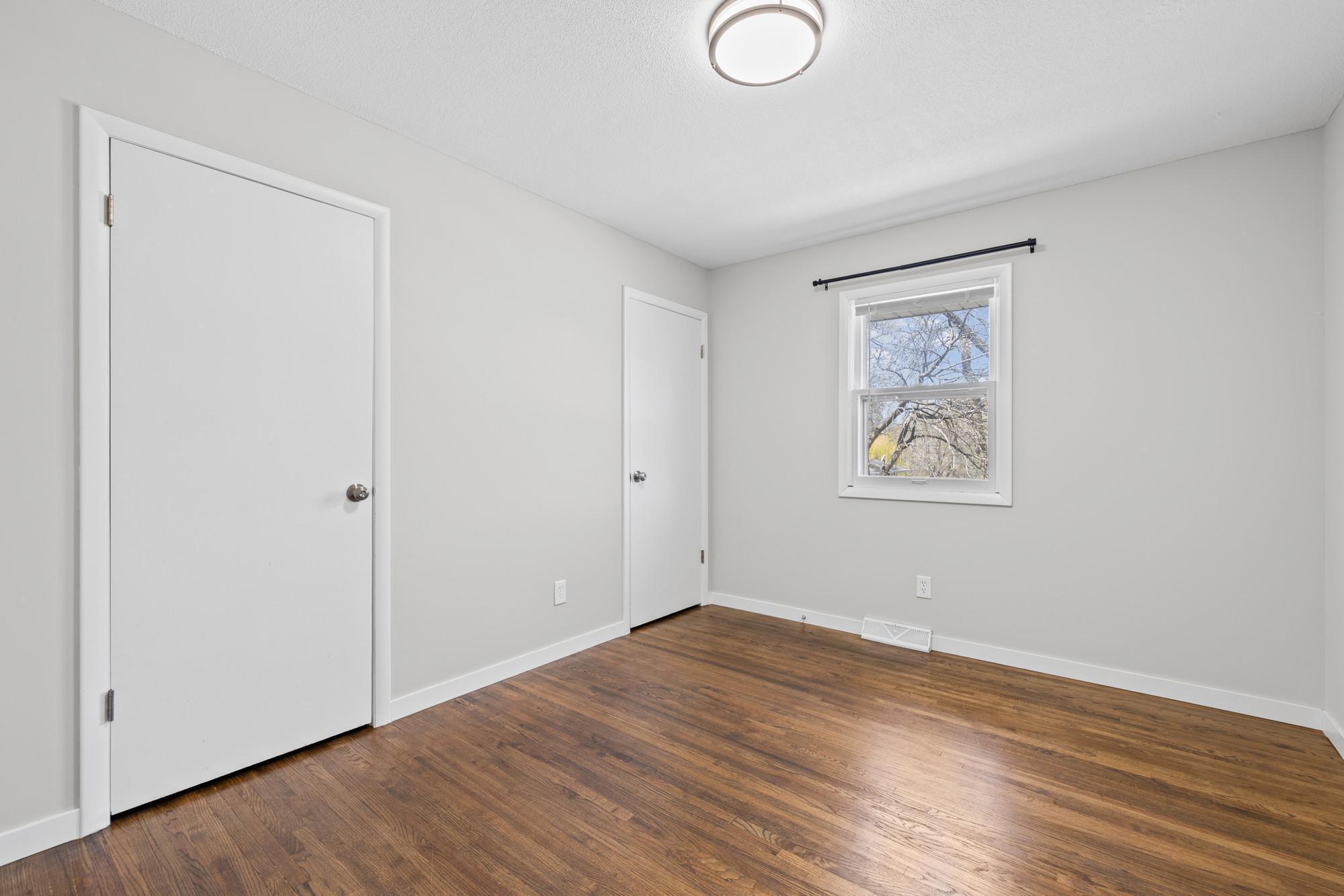 Upper Level Bedroom 1