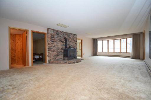 3434 Chenoweth Drive, Webster, WI 54893