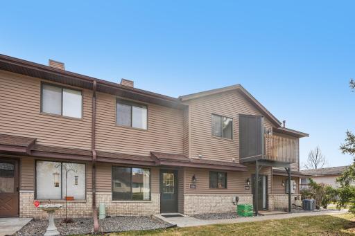 13262 90th Avenue N, Maple Grove, MN 55369