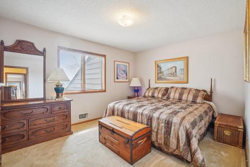 11380 36th Place N, Minneapolis, MN 55441