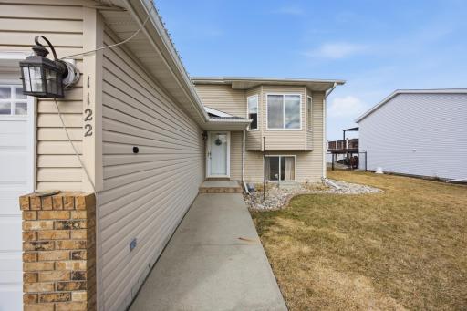 1122 5th Avenue W, West Fargo, ND 58078
