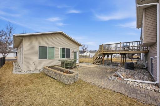 1122 5th Avenue W, West Fargo, ND 58078