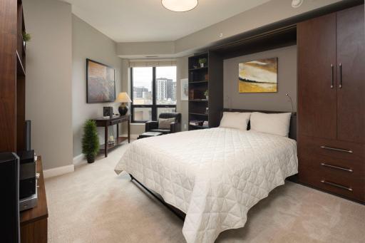 Carlyle 607 - Second Bedroom with Murphy bed