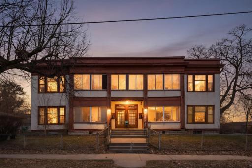 900 16th Avenue N, Minneapolis, MN 55411