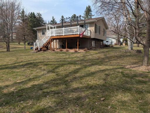 209 S 10th Street, Montevideo, MN 56265