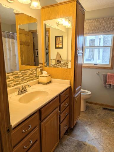 209 S 10th Street, Montevideo, MN 56265