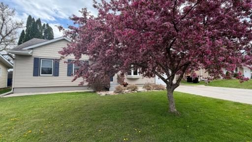 500 6th Street NE, Stewartville, MN 55976