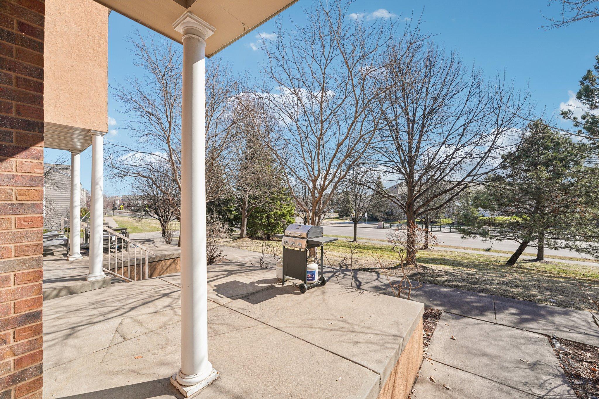 2-web-or-mls-Zane Ave N-S1104-002.jpg