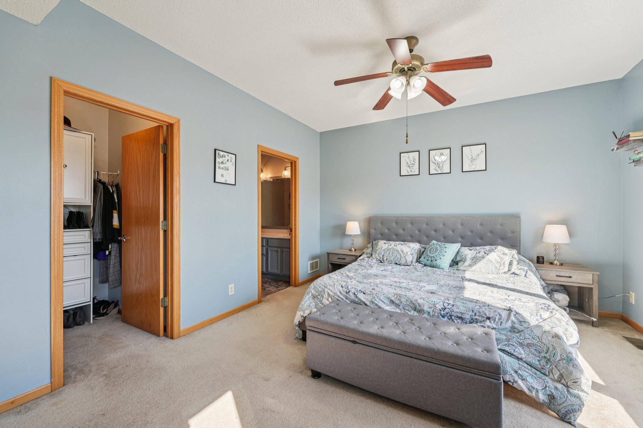 29-web-or-mls-Zane Ave N-S1104-029.jpg