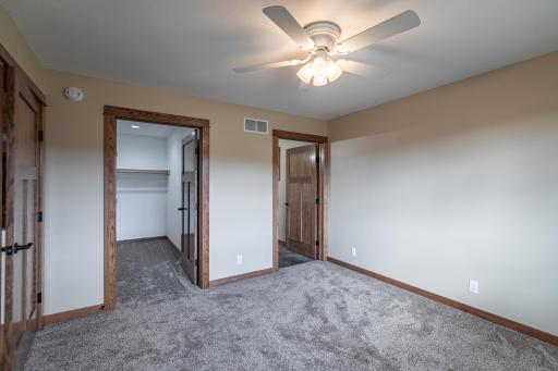 205 Pheasant Run, Rollingstone, MN 55969