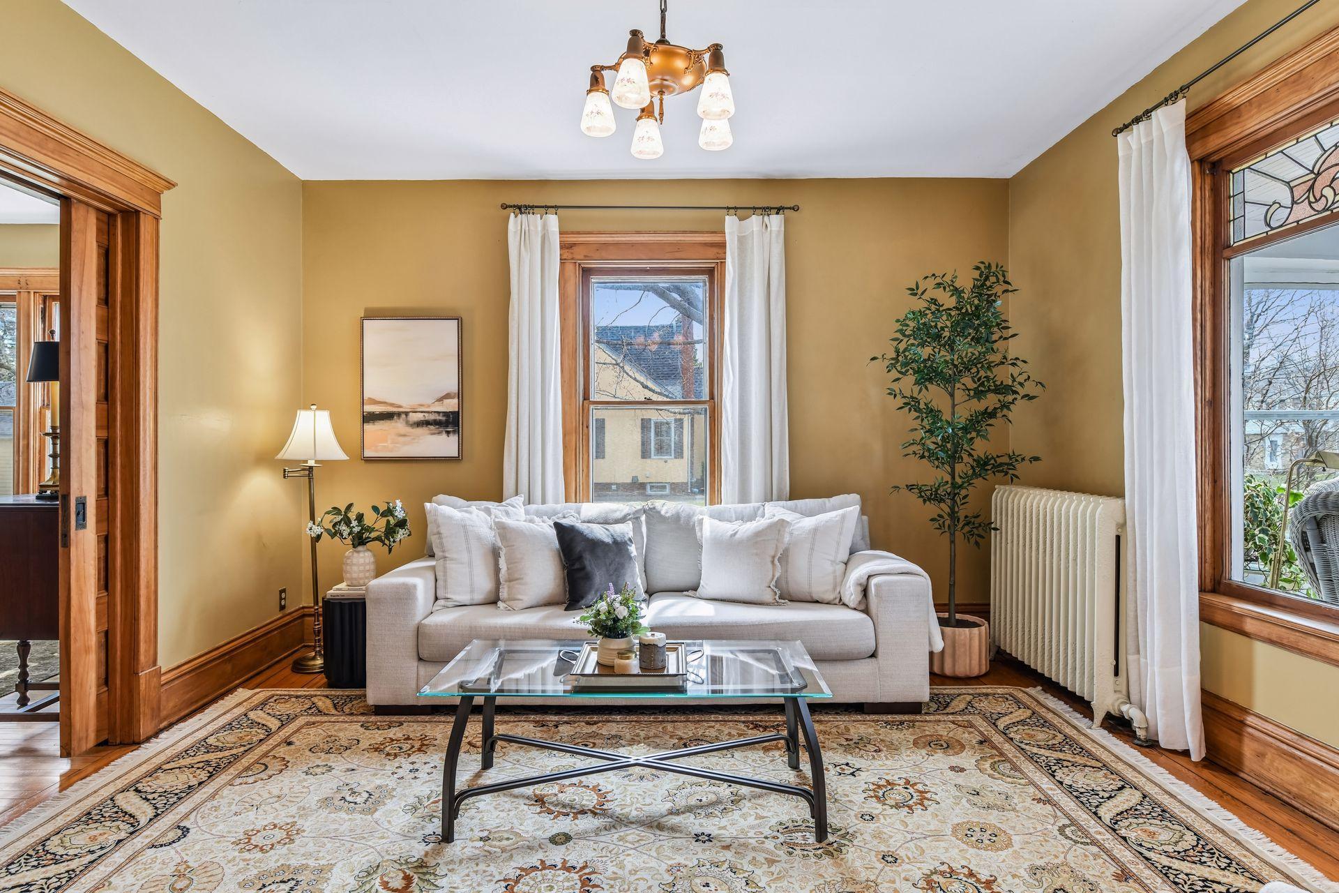 Light filled rooms from south facing windows.